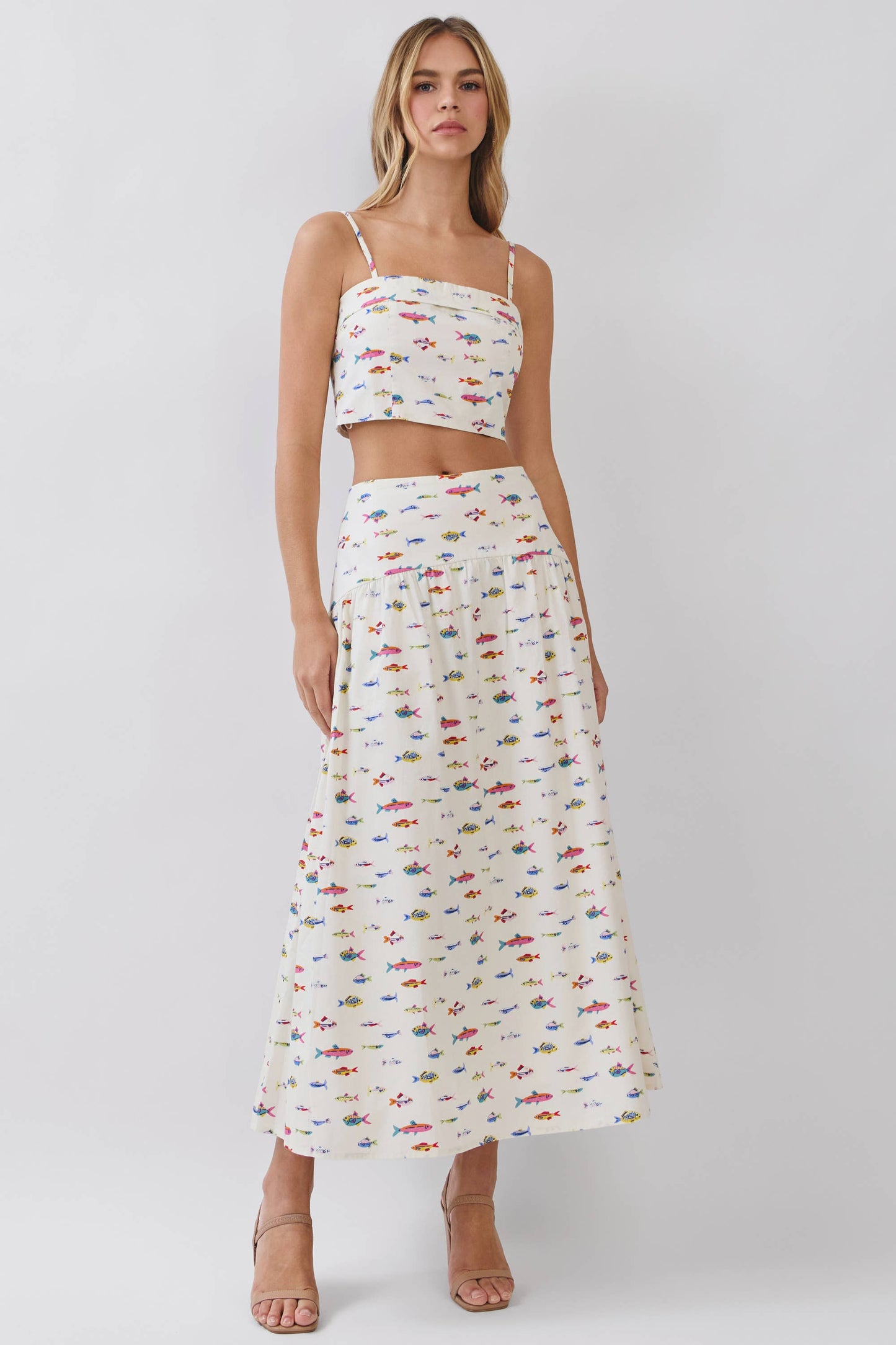 CT10049-Fish Print Fold Over Detail Cropped Cami Top: Cream / L