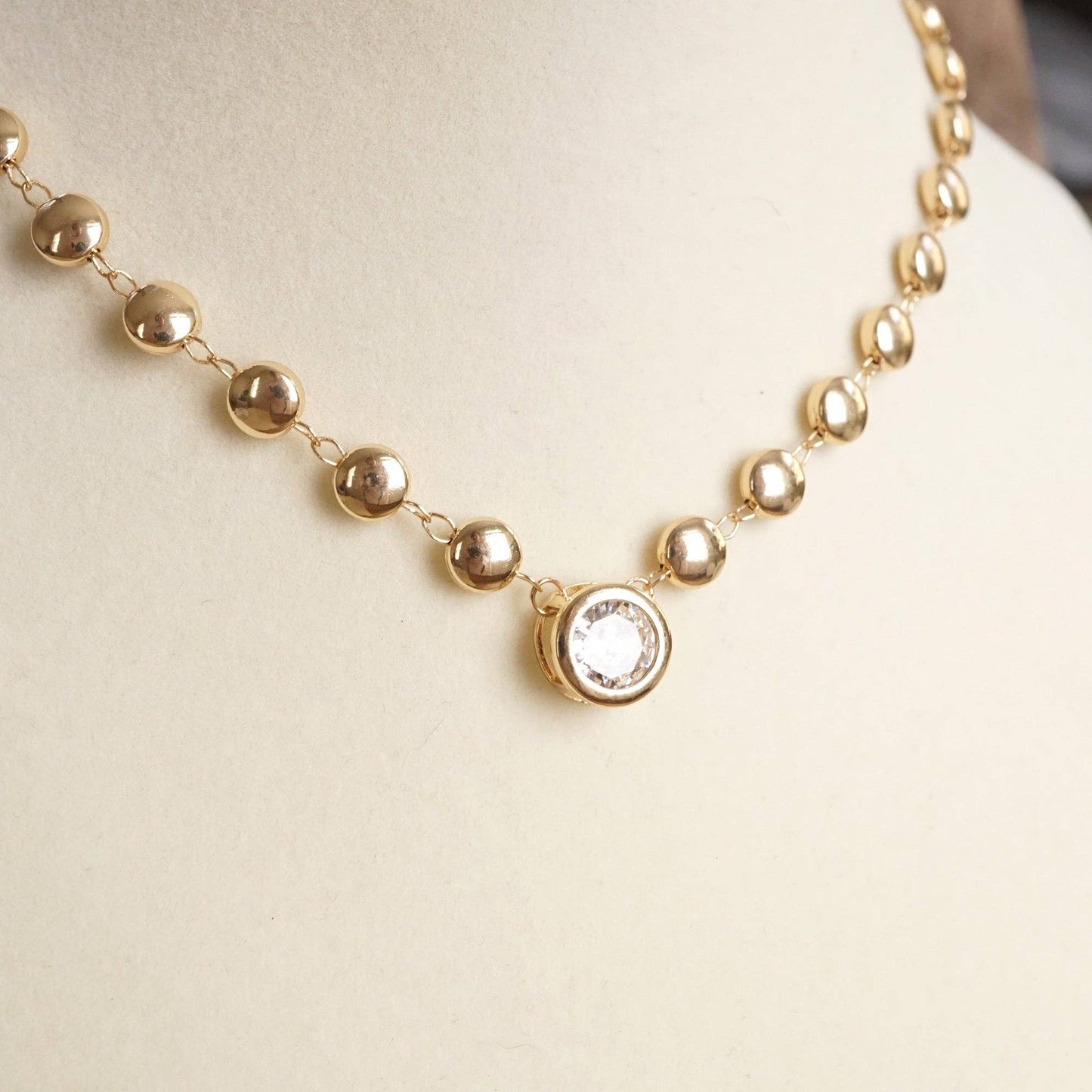 Clear Crystal Bezel Pendant Dot Chain Neckline Necklace: Silver Tone