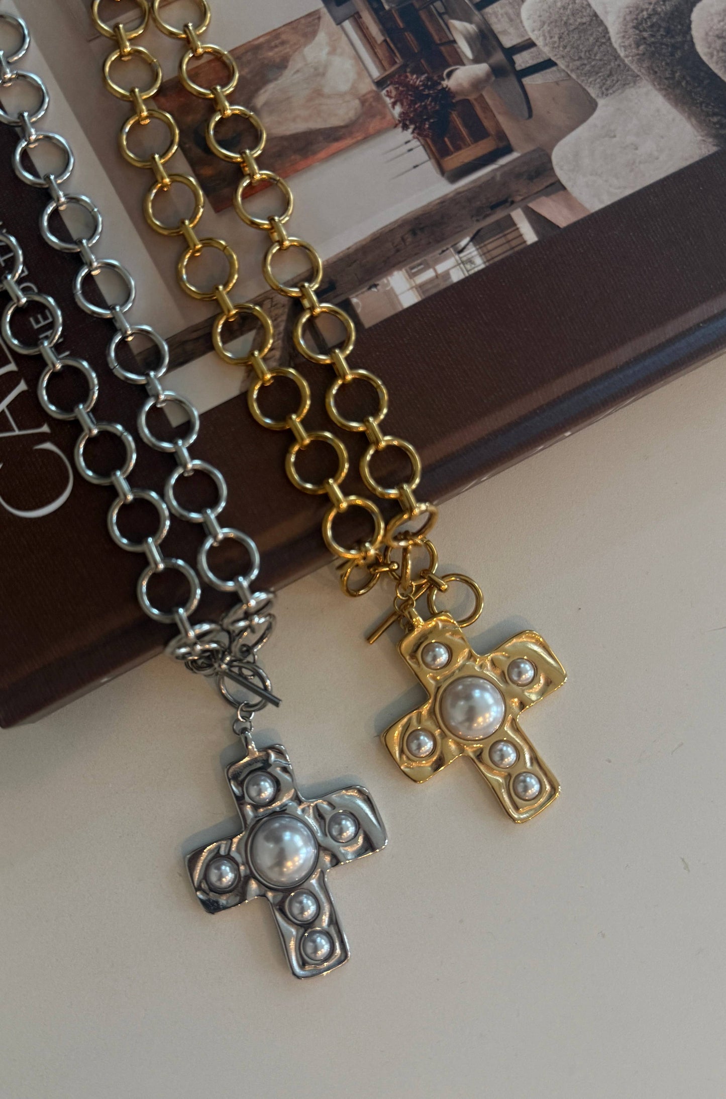 HARPER NECKLACE: GOLD