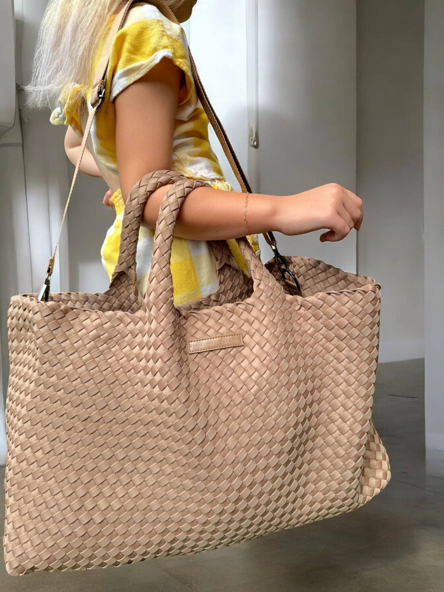 Woven Mahjong Carryall - 6 Colors: Navy