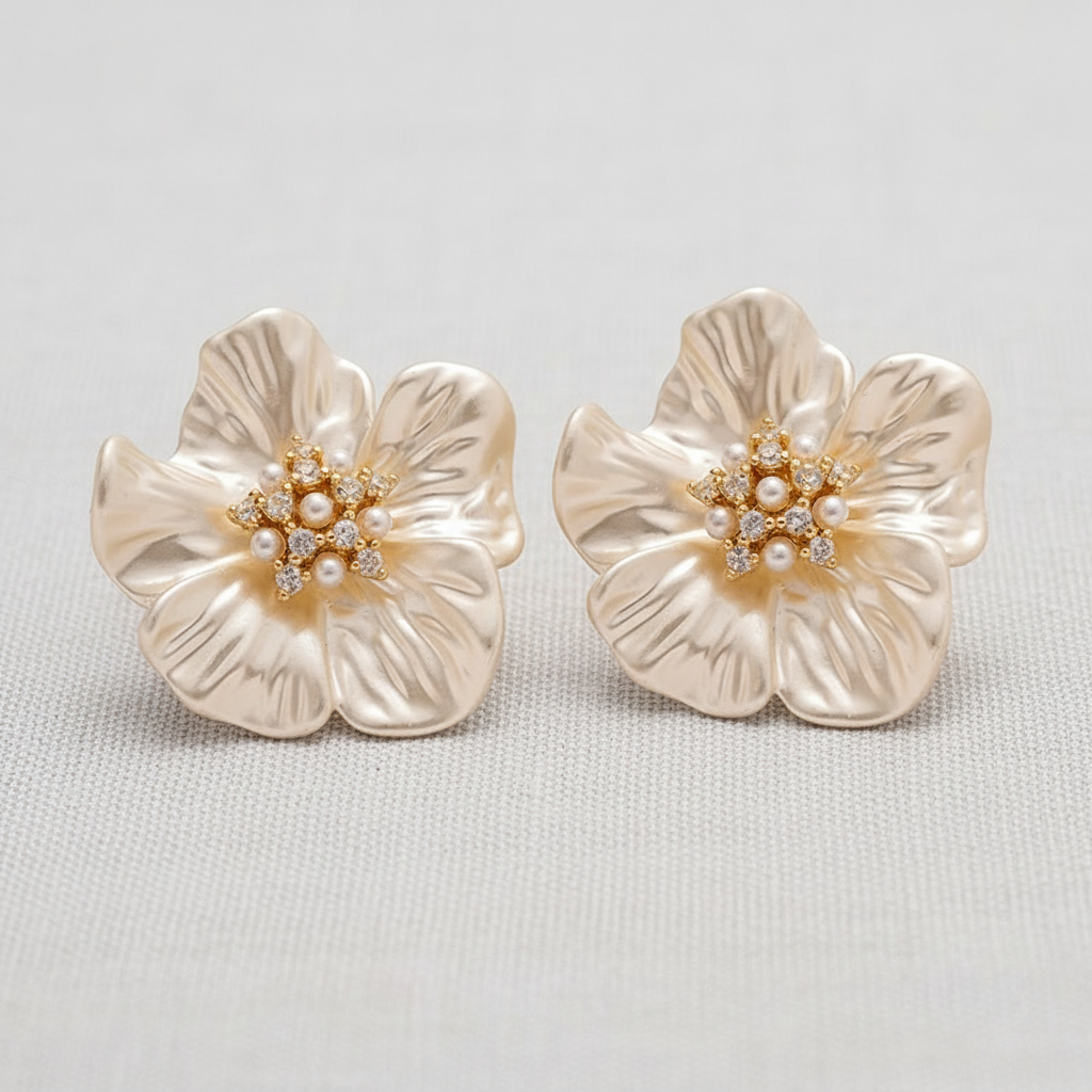 Acrylic Zirconia Pearl Flower Stud Earrings