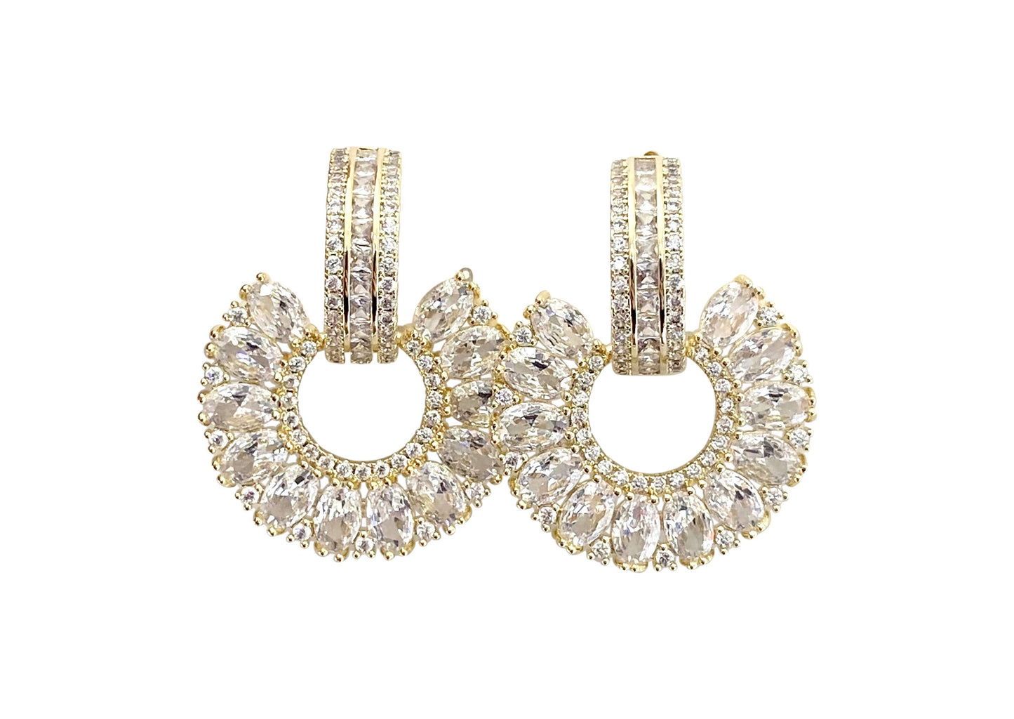 Barnes Statement Earring: Gold