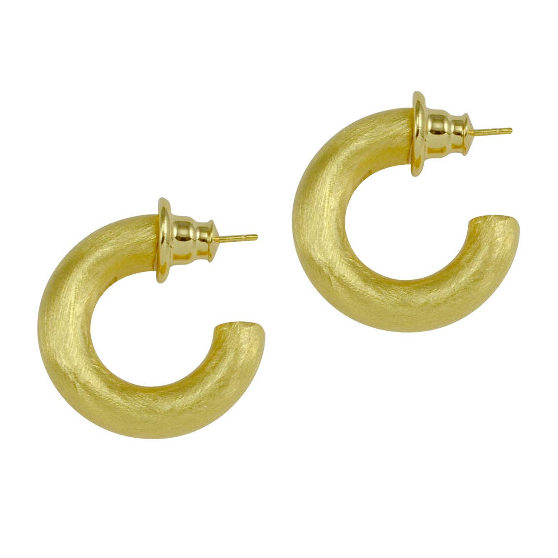 MONTPELLIER HOOP EARRINGS: Model Wearing Gold