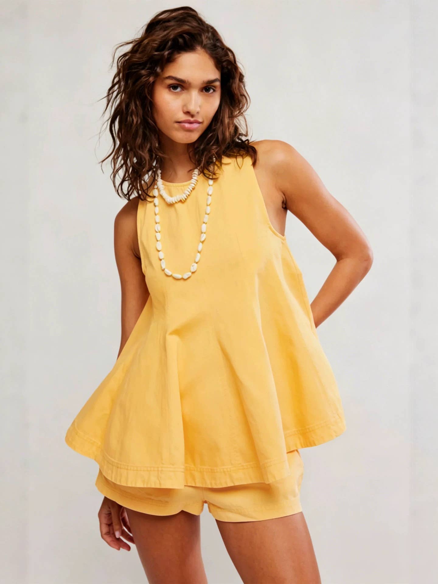 Denim Outfit Set-Sleeveless Top & Elastic-Waist Shorts: White / S