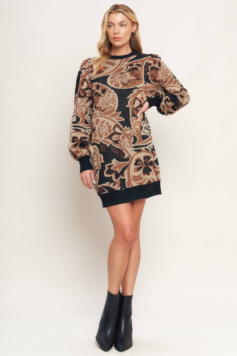 A sweater knit mini dress - ISW5421: BROWN BLACK / Contemporary / S