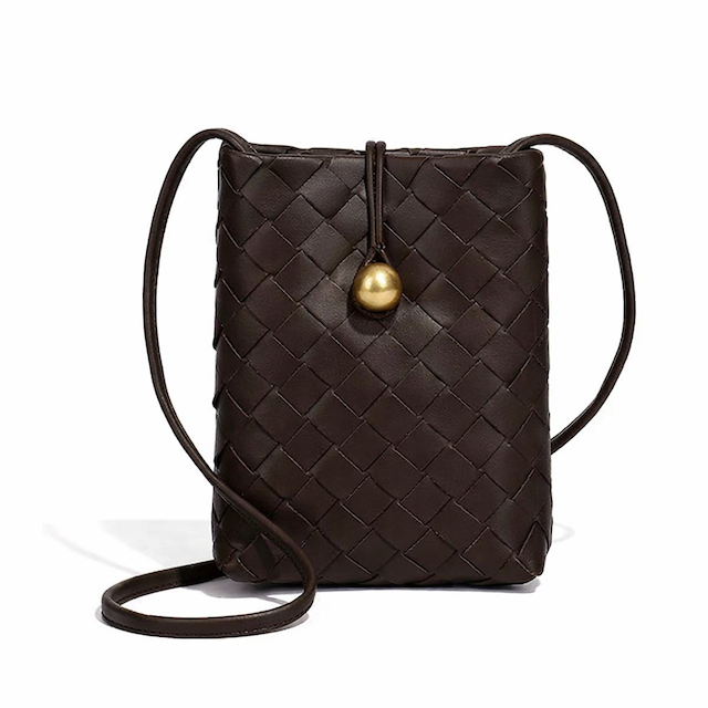 P25022 Small Woven Crossbody Bag: 10 Wine