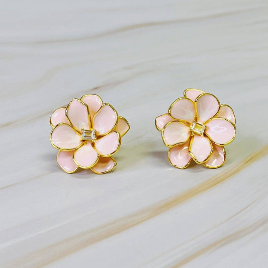 Scarlett Art Of Flower Earrings: Blush Pink