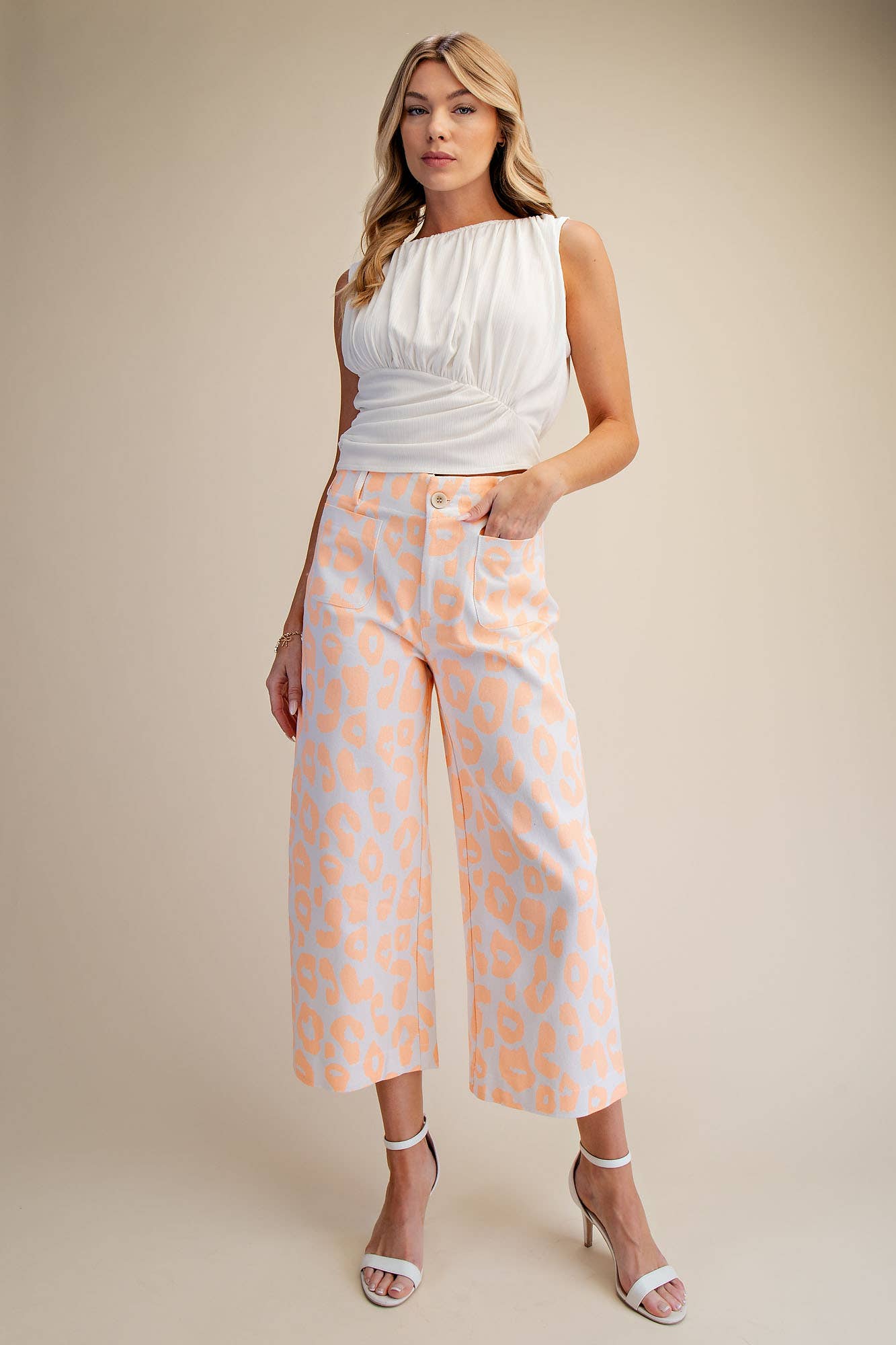 Colette Cropped Wide-Leg Neon Leopard Pants: Pink / L