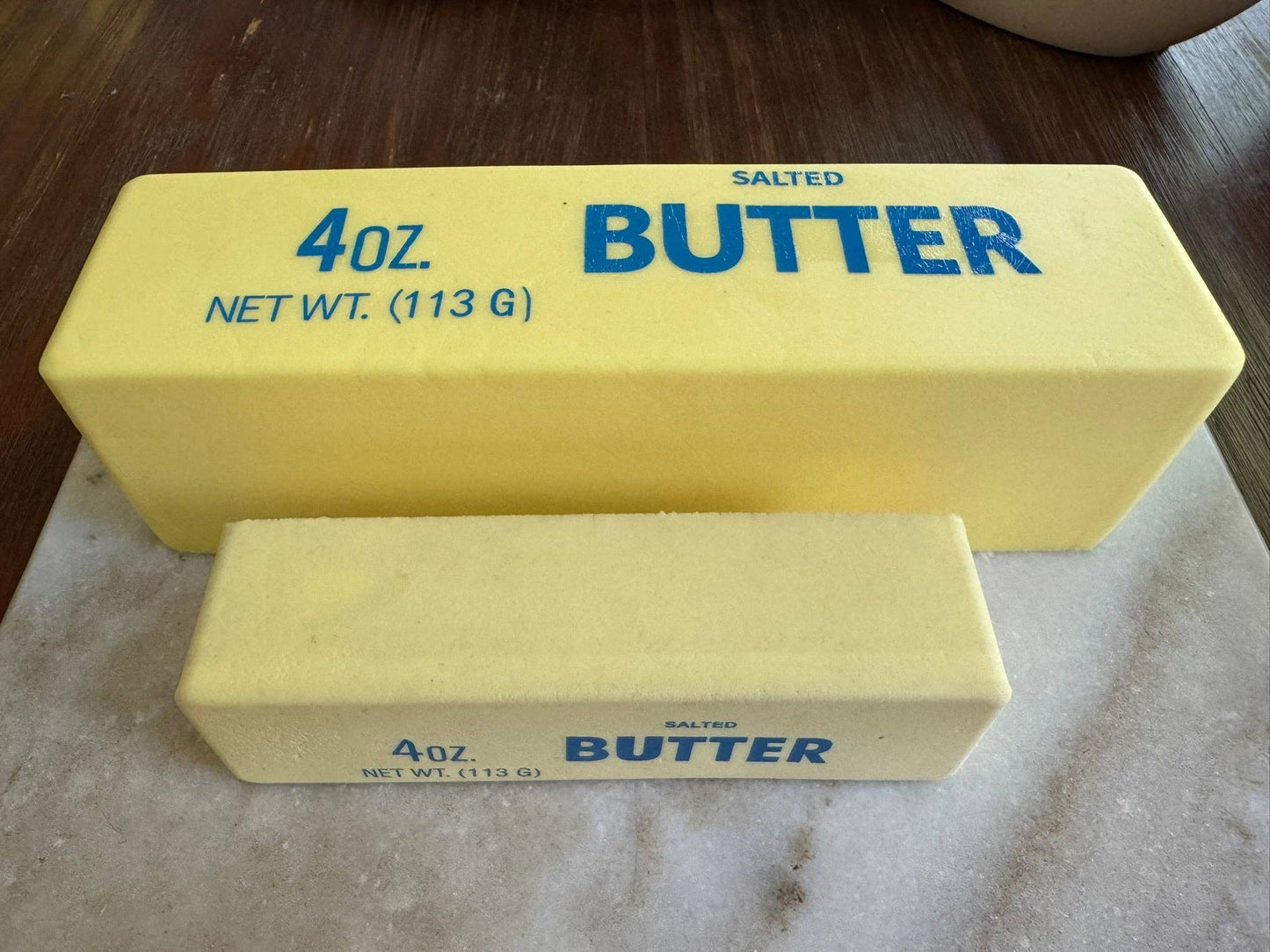 Feelzies™ Butter Squishy: Medium 5.5"