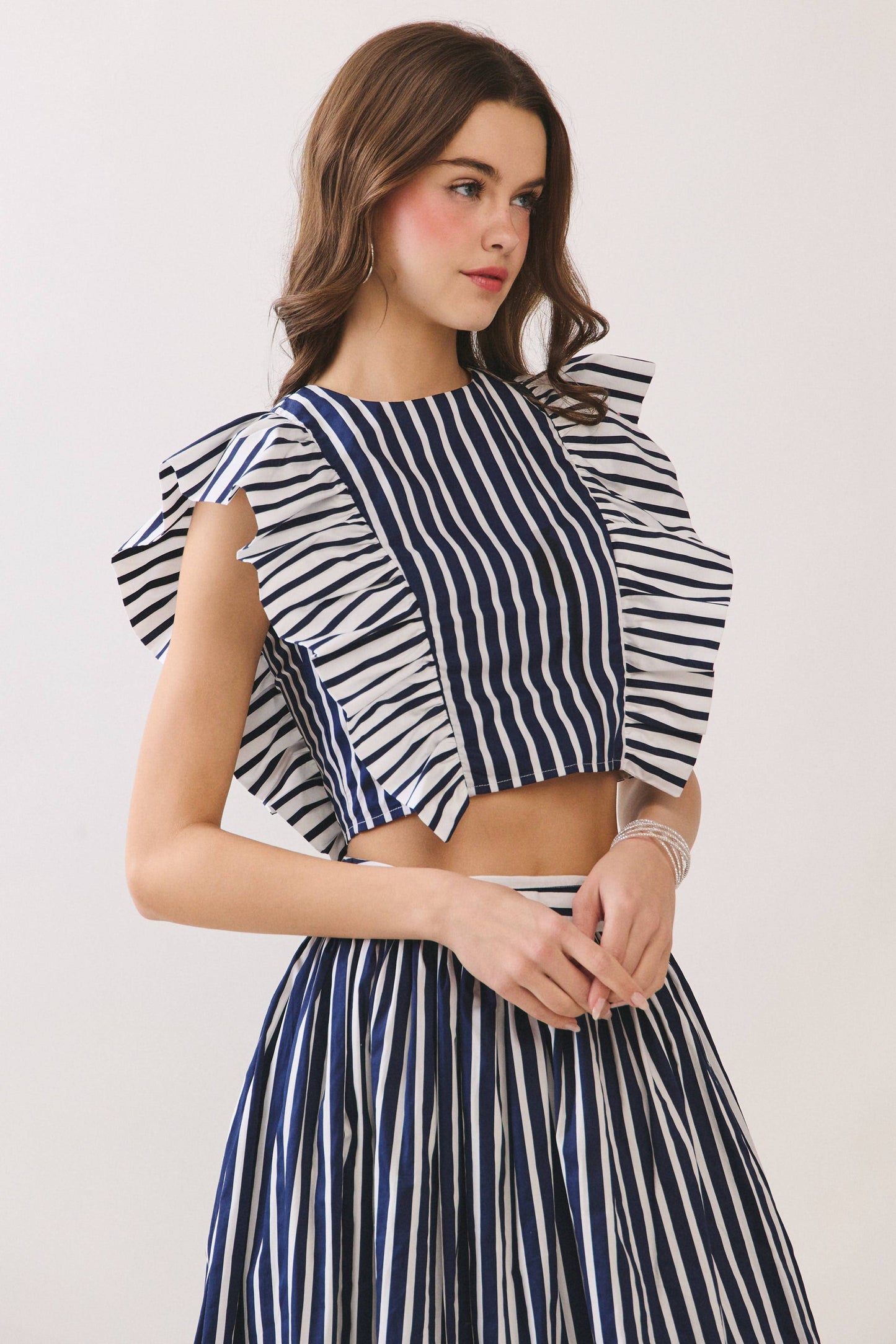 CT9802-Striped Bold Flutter Ruffle Sleeves Cropped Top: NAVY / L
