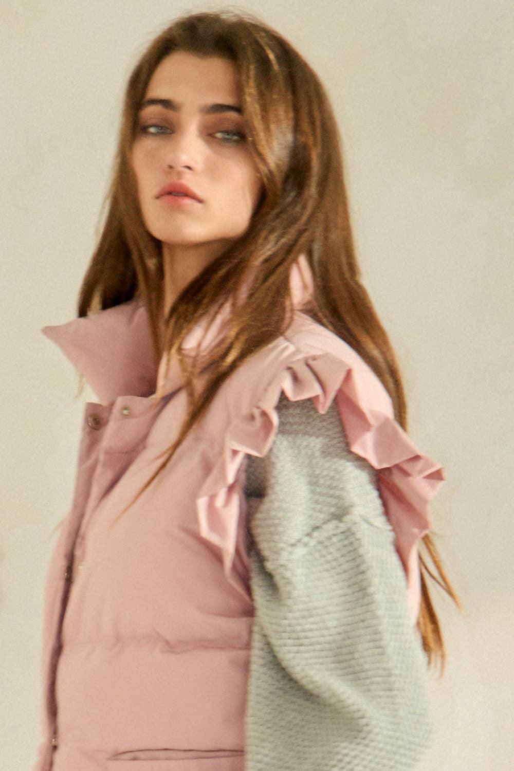 IT1813 Ruffle Sleeve Down Vest: DUSTY PINK / S-M-L (2-2-2)