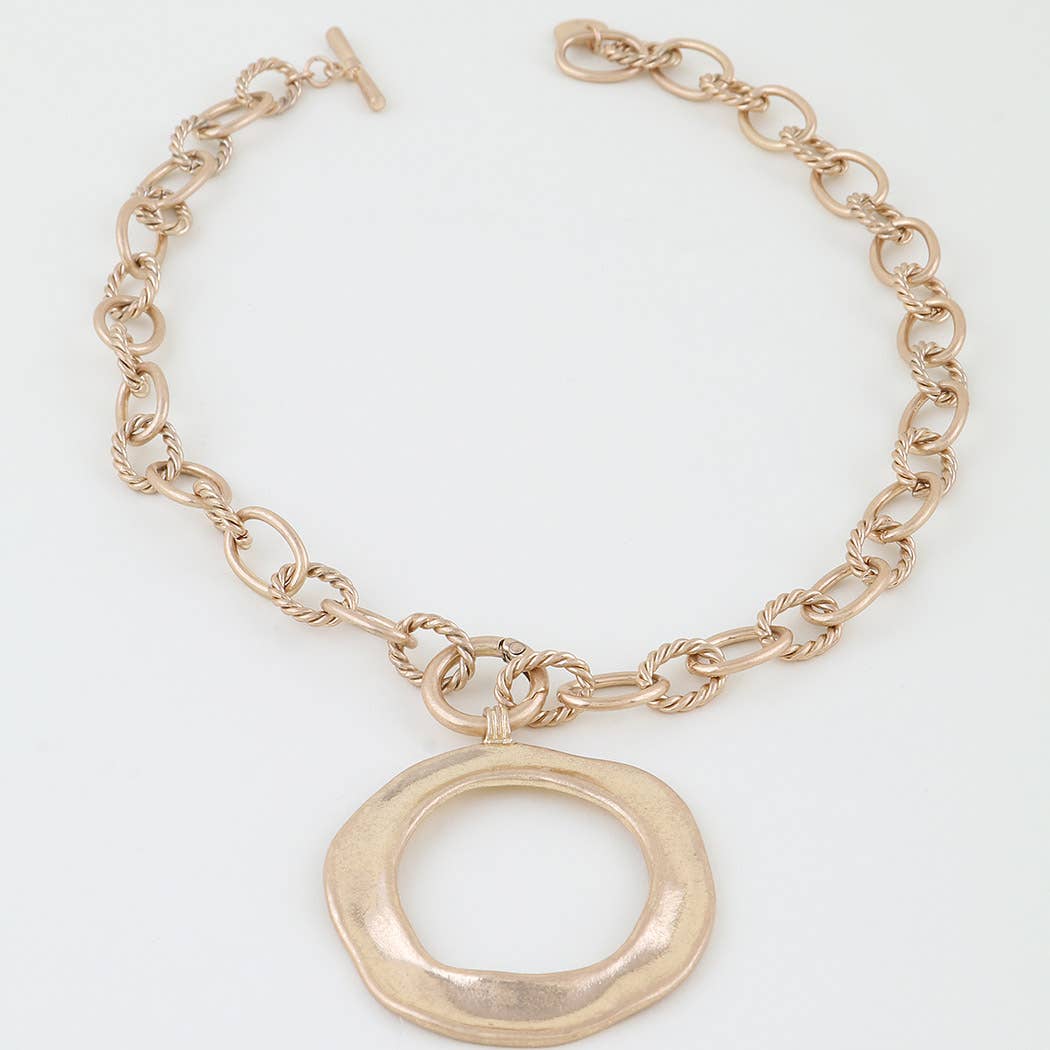 Hammered Loop Link Chain Necklace: GD
