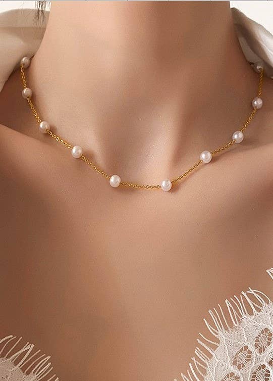 TITANIUM  STEEL NON-TARNISH PEARL STATION NECKLACE | 40NK334: Gold