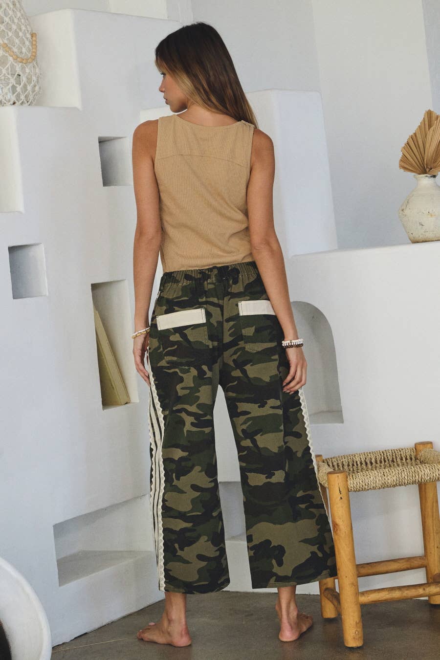 Camo Printed Washed Denim Cropped Pants: Washed Camo / M