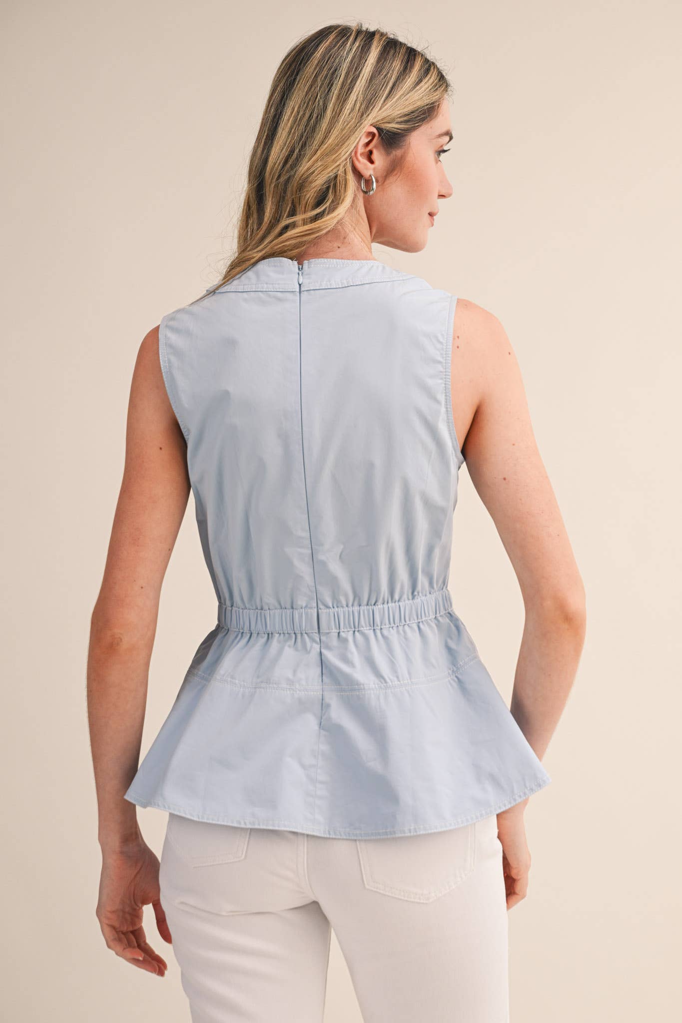 SLEEVELESS BELTED PEPLUM TOP MTP4684: OFF WHITE / M