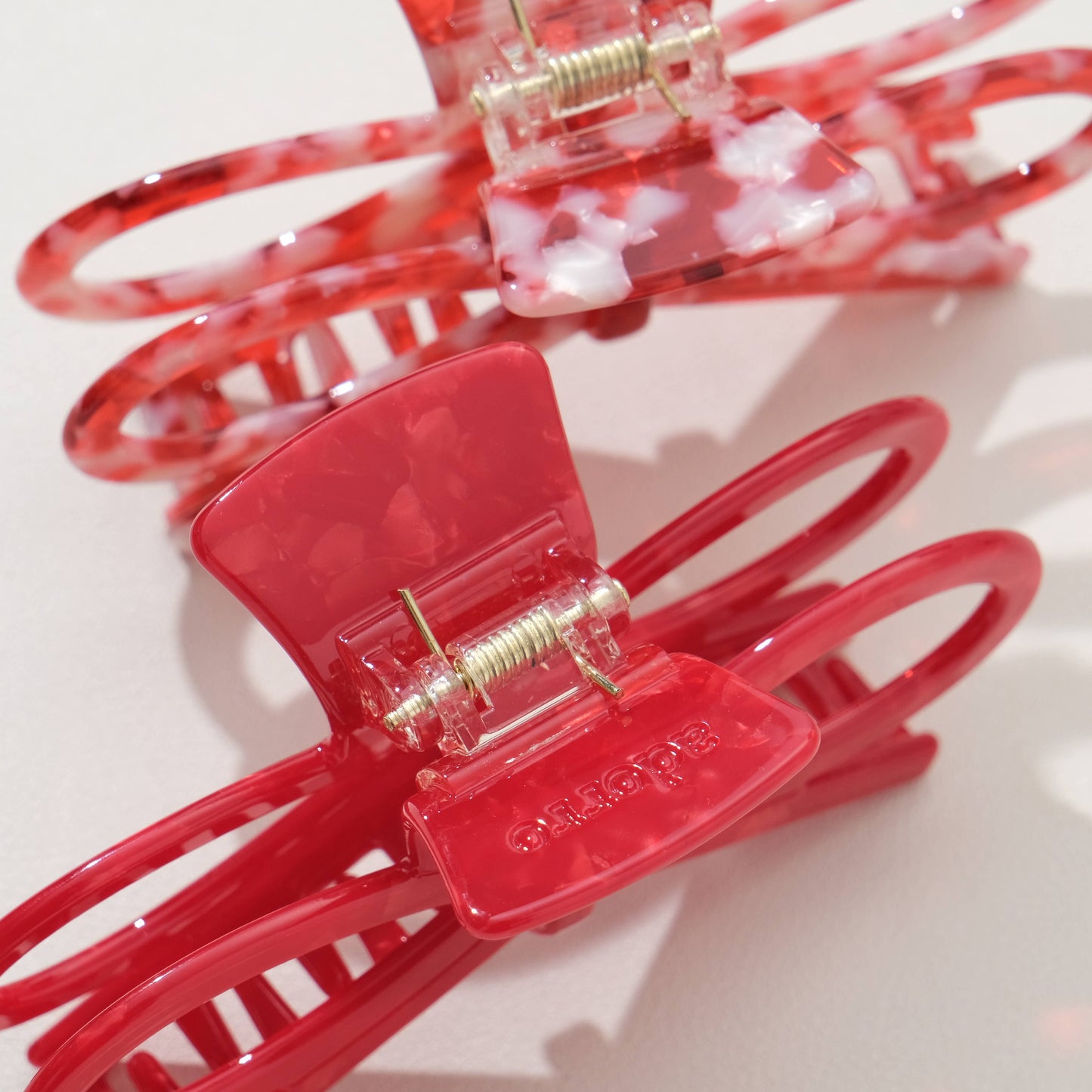 Remi Valentine | Wide Bow Claw Clip: Assorted