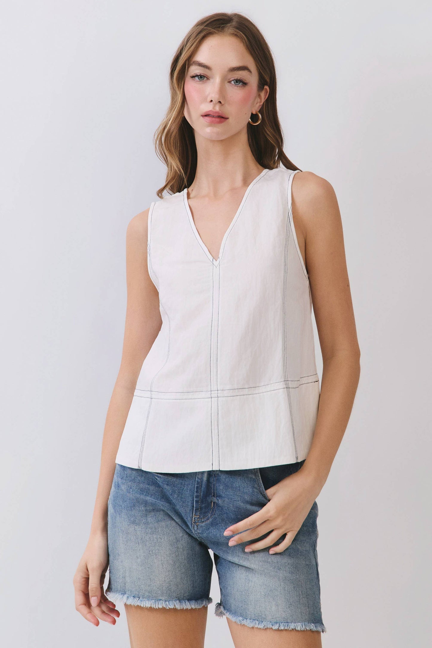 CT10002-Contrast Stitch Sleeveless V-Neck Top: White / M