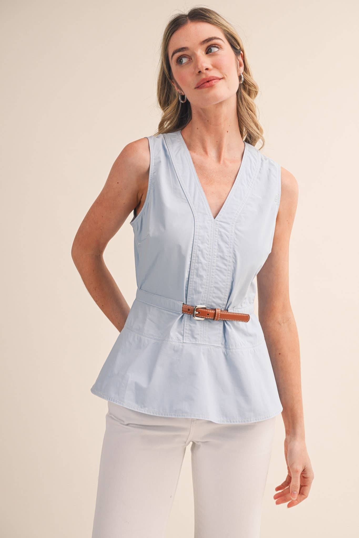 SLEEVELESS BELTED PEPLUM TOP MTP4684: OFF WHITE / L