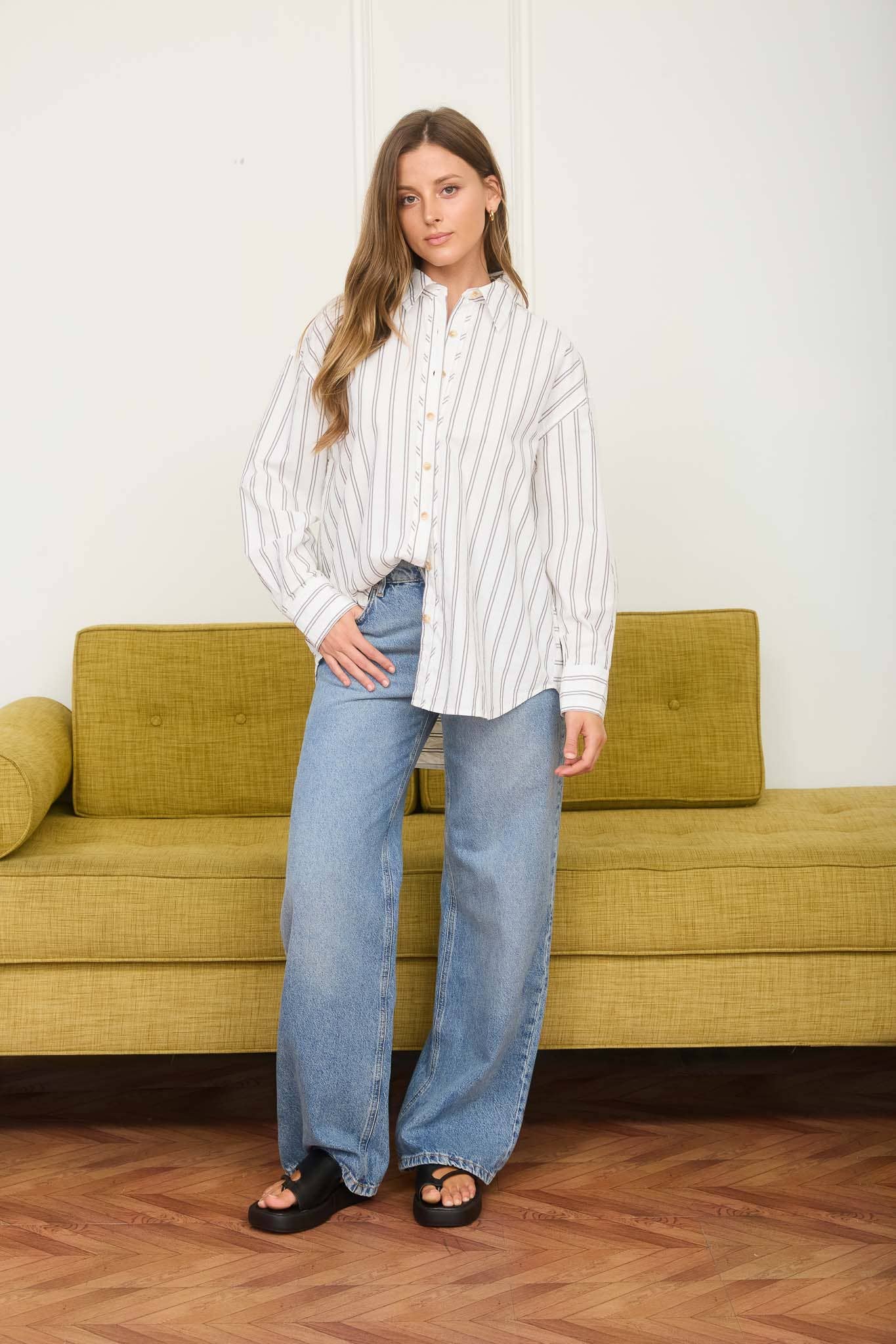 STRIPE OVERSIZED COLLARED LONG SLEEVE SHIRT: LIGHT BLUE