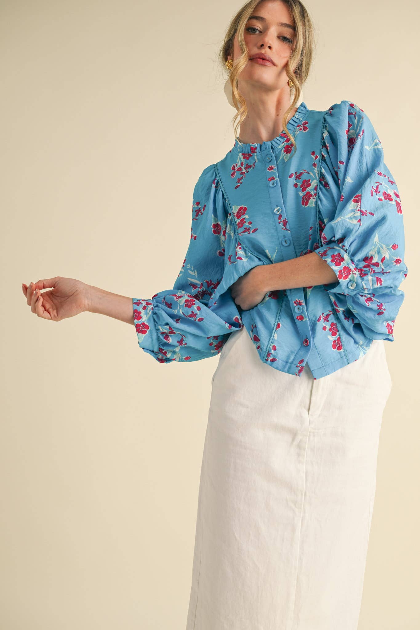 EXCLUSIVE PRINT FLORAL DOLMAN SLEEVE BLOUSE MTP3871: Electric Blue Floral / S