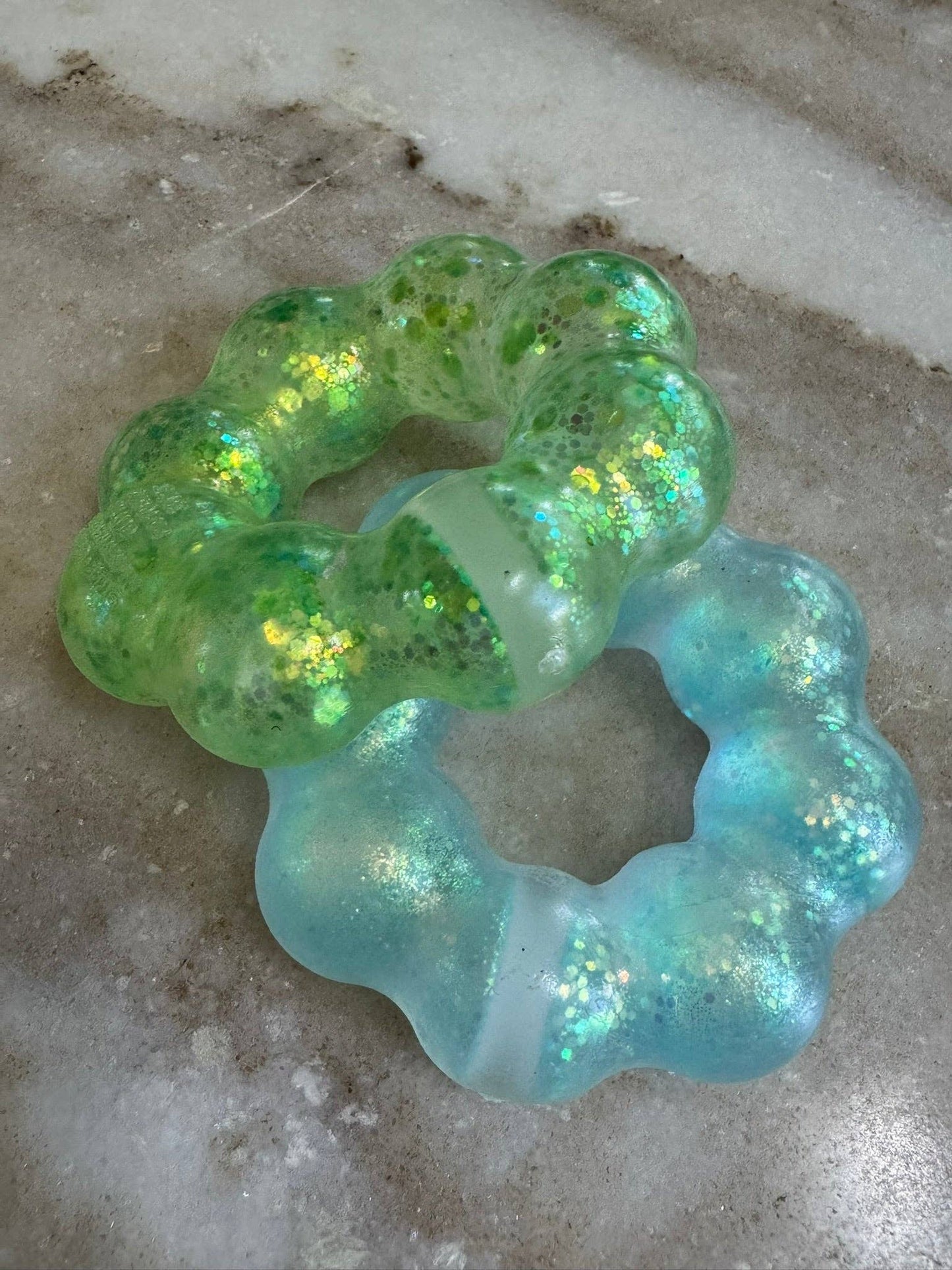 Feelzies™ Air Soft Squishy Bracelet: Bubblegum Glow