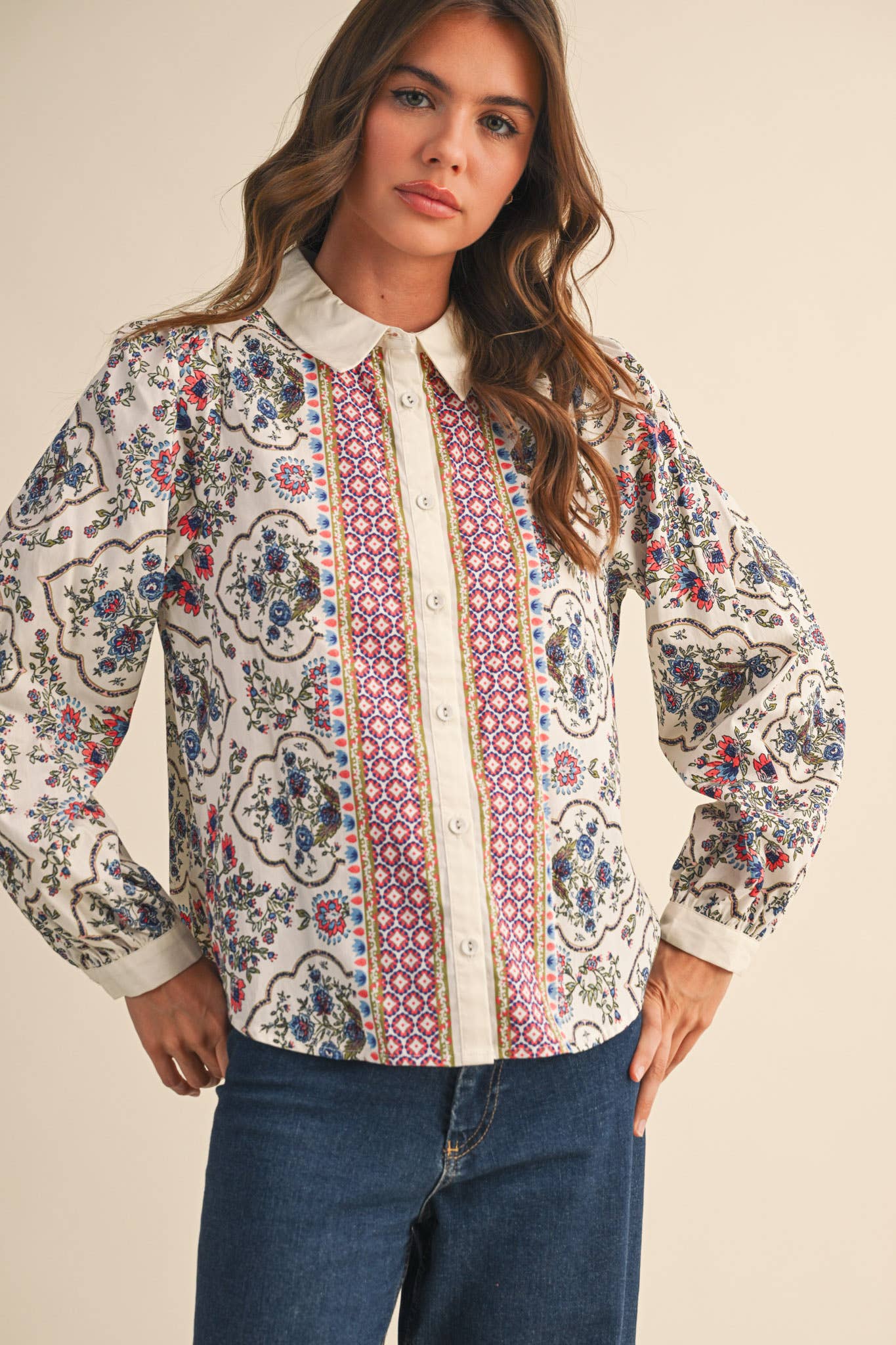 EXCLUSIVE FLORAL BORDER PRINT BUTTON UP TOP MTP4126: Ivory Multi / L