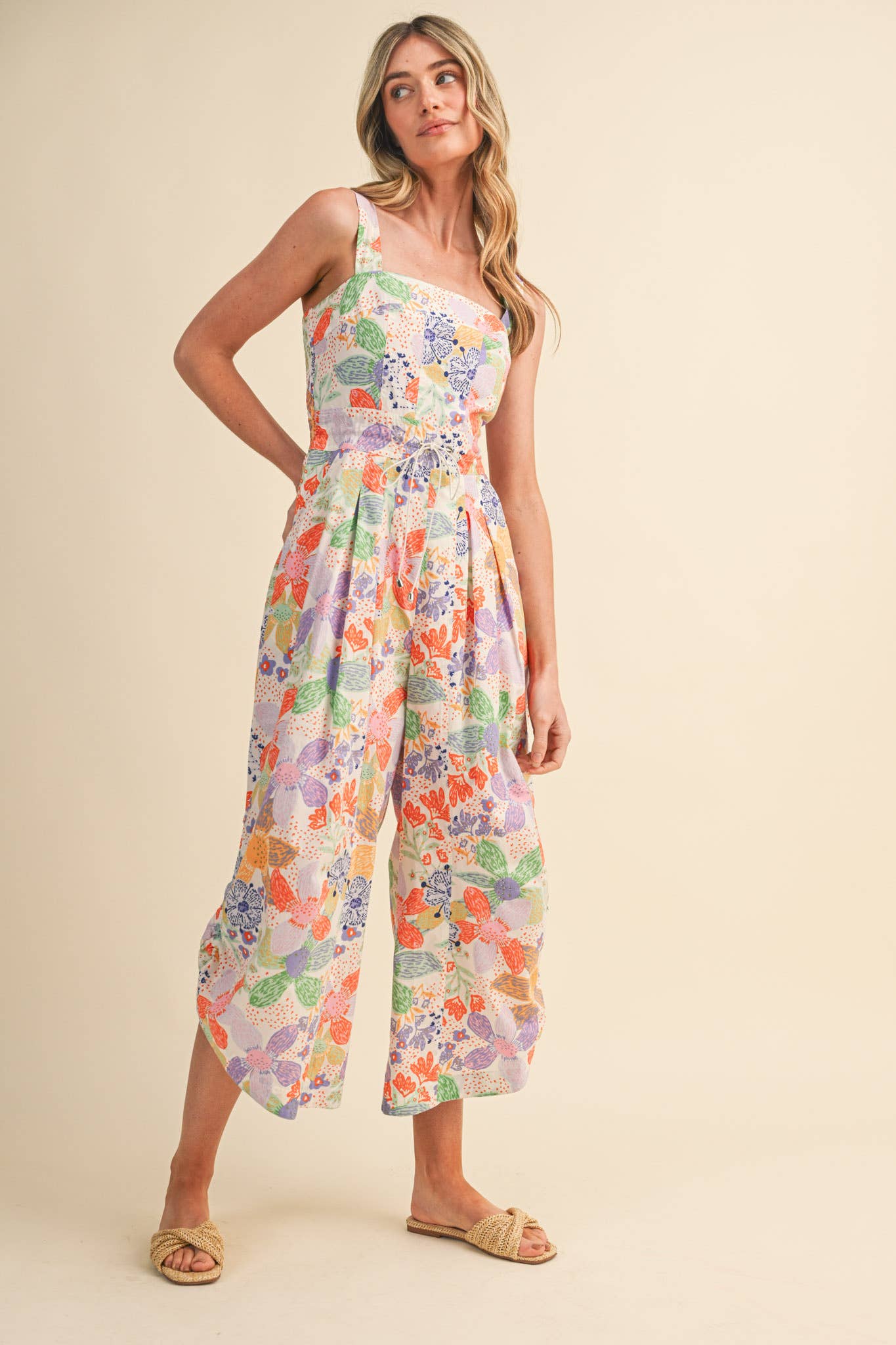EXCLUSIVE FLORAL PLEATED CROPPED WIDE LEG JUMPSUIT MP4967: CORAL MULTI / S