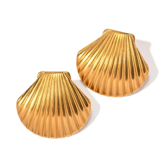 Delphine Shell Stud Earrings