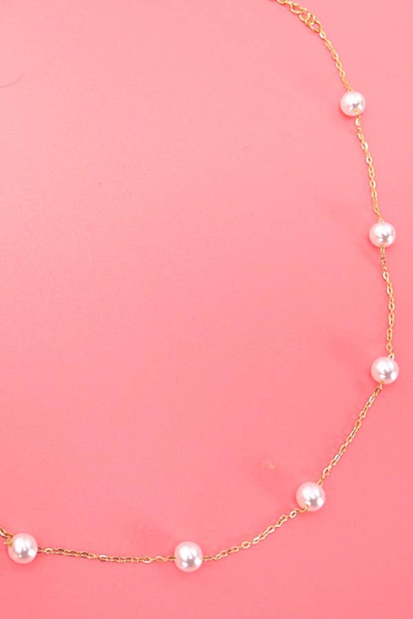 TITANIUM  STEEL NON-TARNISH PEARL STATION NECKLACE | 40NK334: Gold