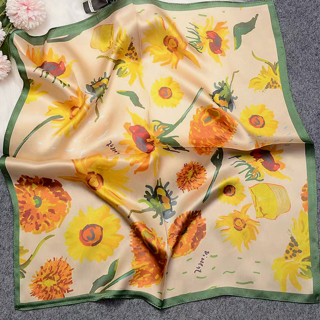 S25061 100% Silk Square Scarf (21"x21"): 02 CRM/GRN/YLW