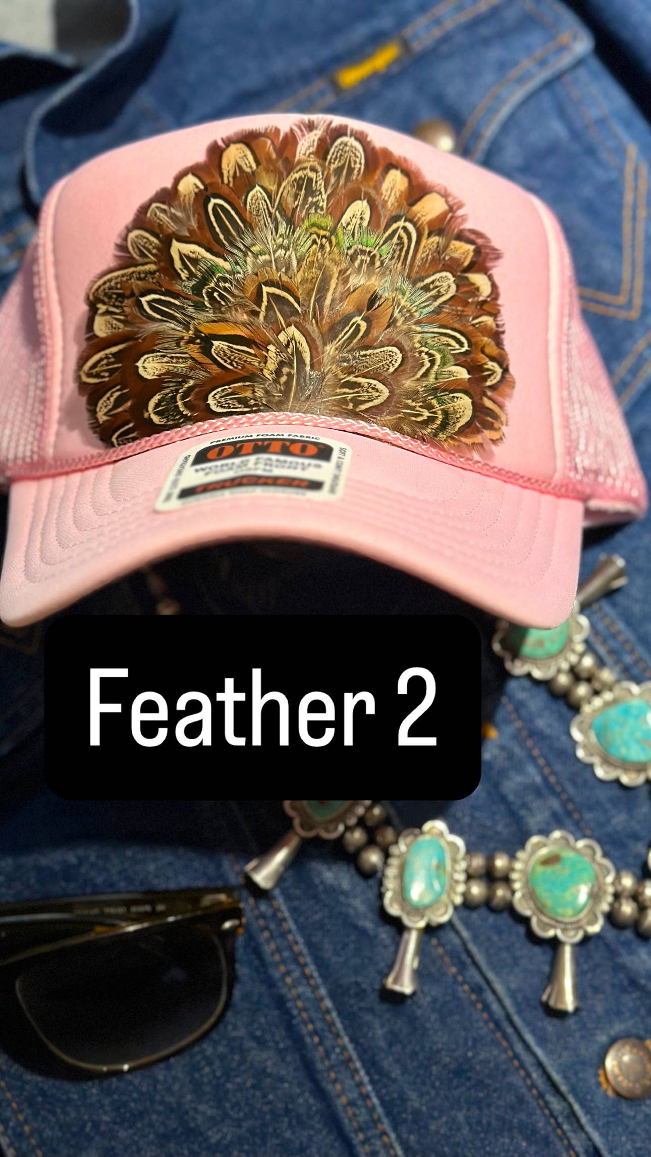 LIGHT PINK FEATHER TRUCKER HAT: No Faux Turquoise / Feather 9