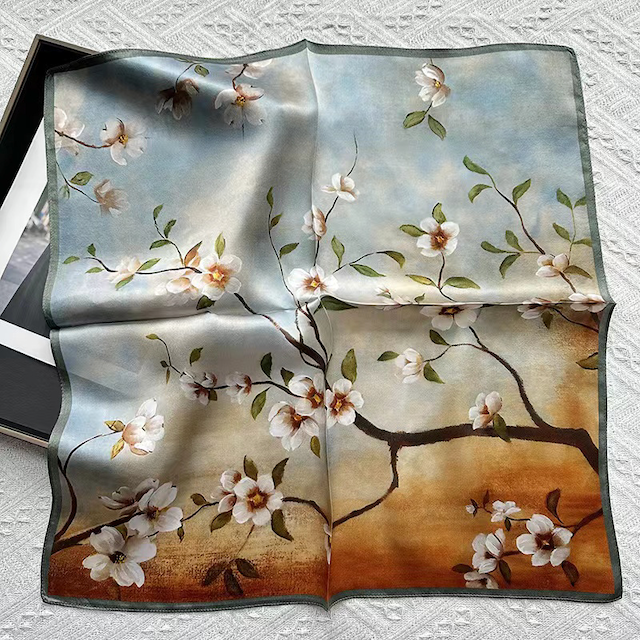 S25061 100% Silk Square Scarf (21"x21"): 02 CRM/GRN/YLW