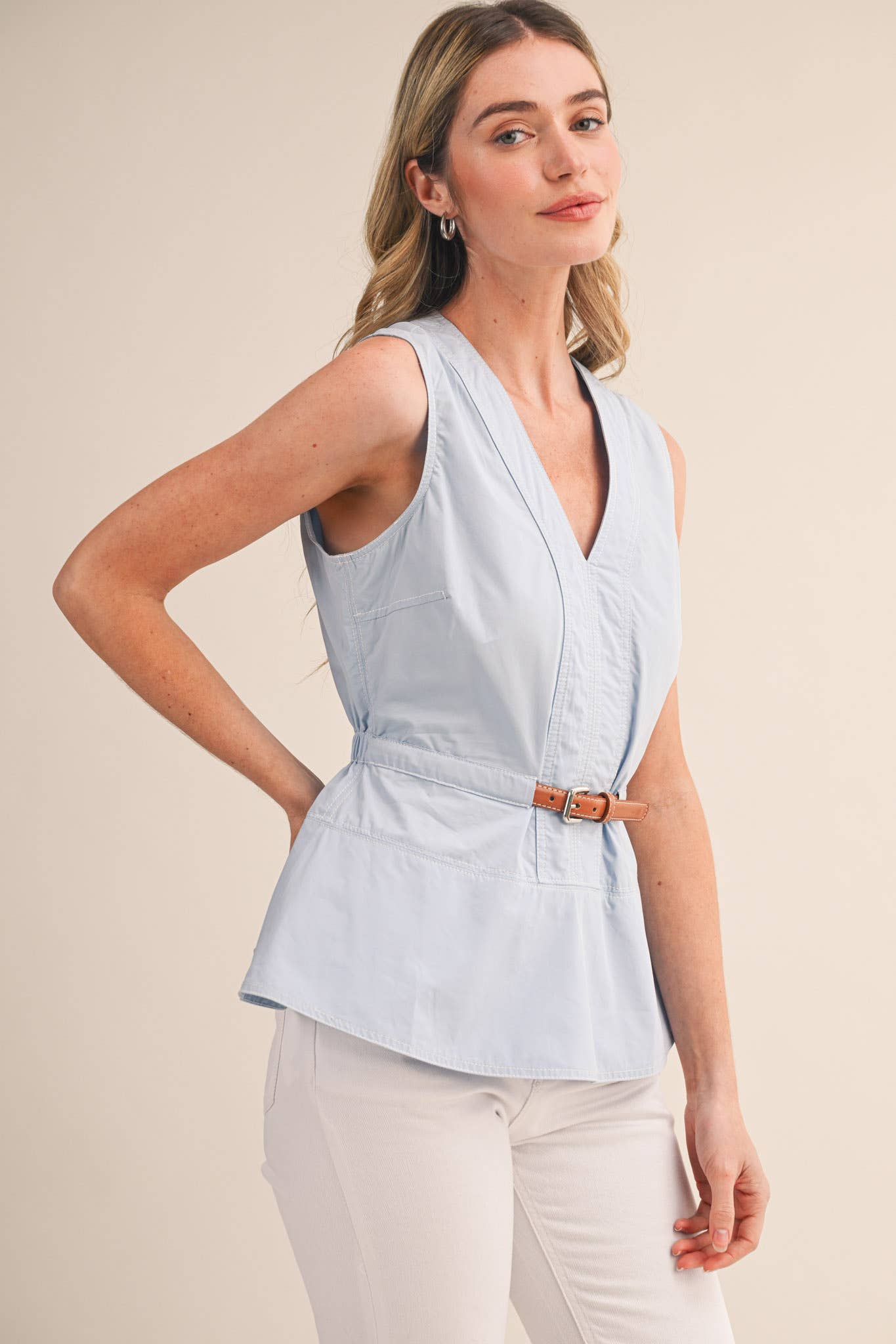 SLEEVELESS BELTED PEPLUM TOP MTP4684: OFF WHITE / L