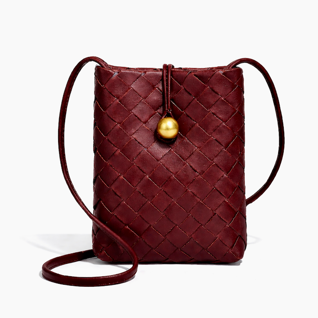 P25022 Small Woven Crossbody Bag: 10 Wine
