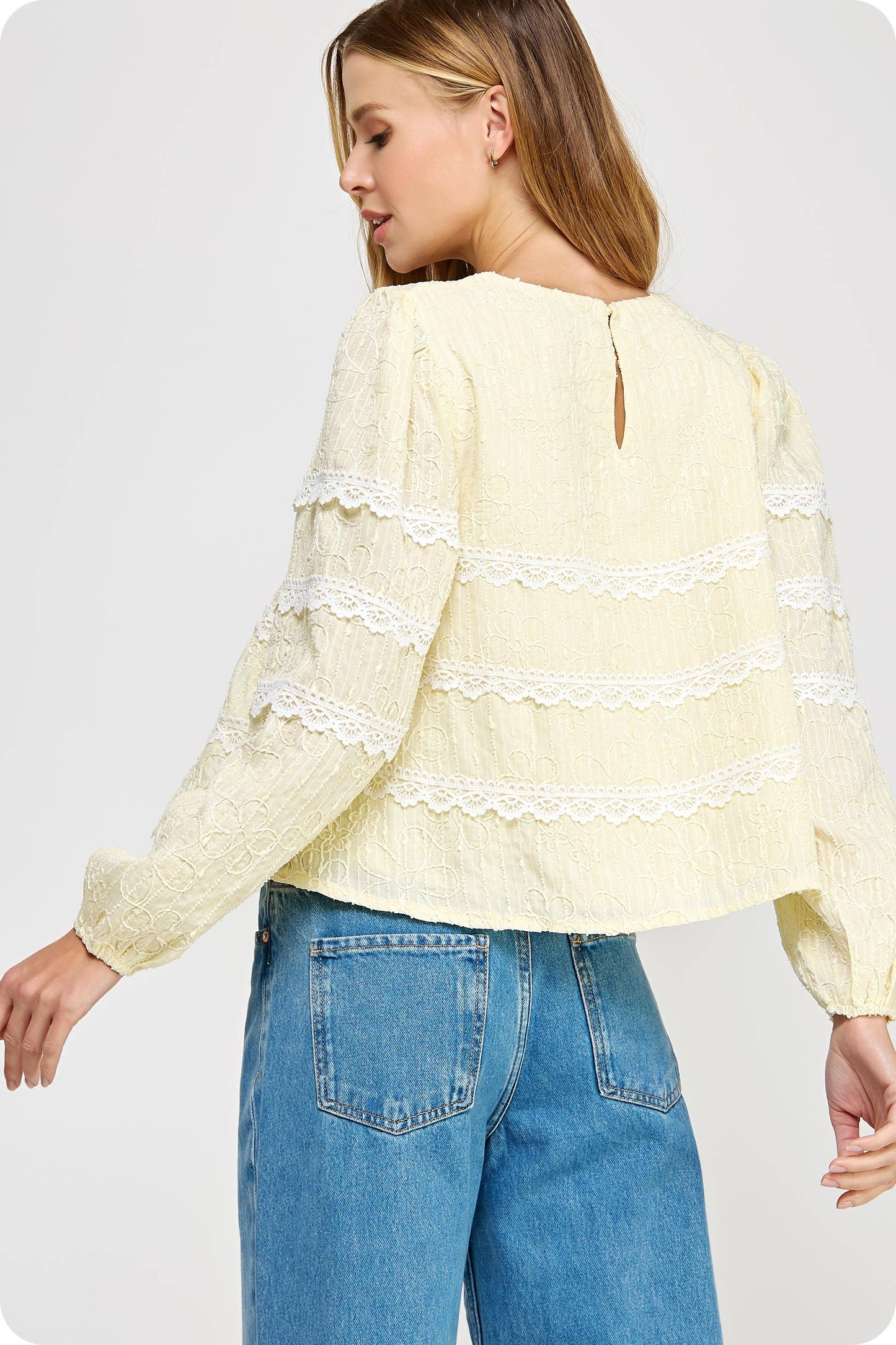 Contrast Lace Trim Detail Top: Muted Lime / M