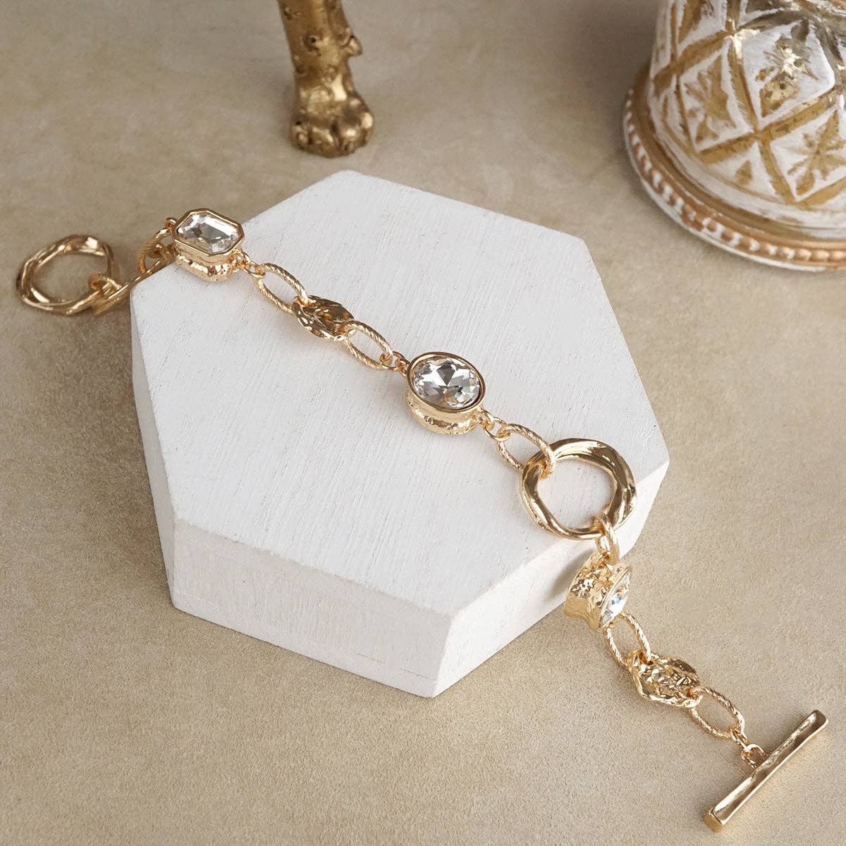 Brilliant Bond – Statement Chain Bracelets with Reflective Crystals: Double strand - Gray crystals