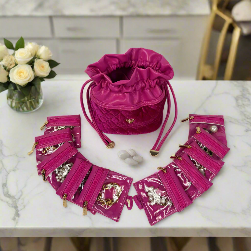 Oprah's Favorite Things 2021 - Ultra Jewelry Case - Fuchsia Velvet