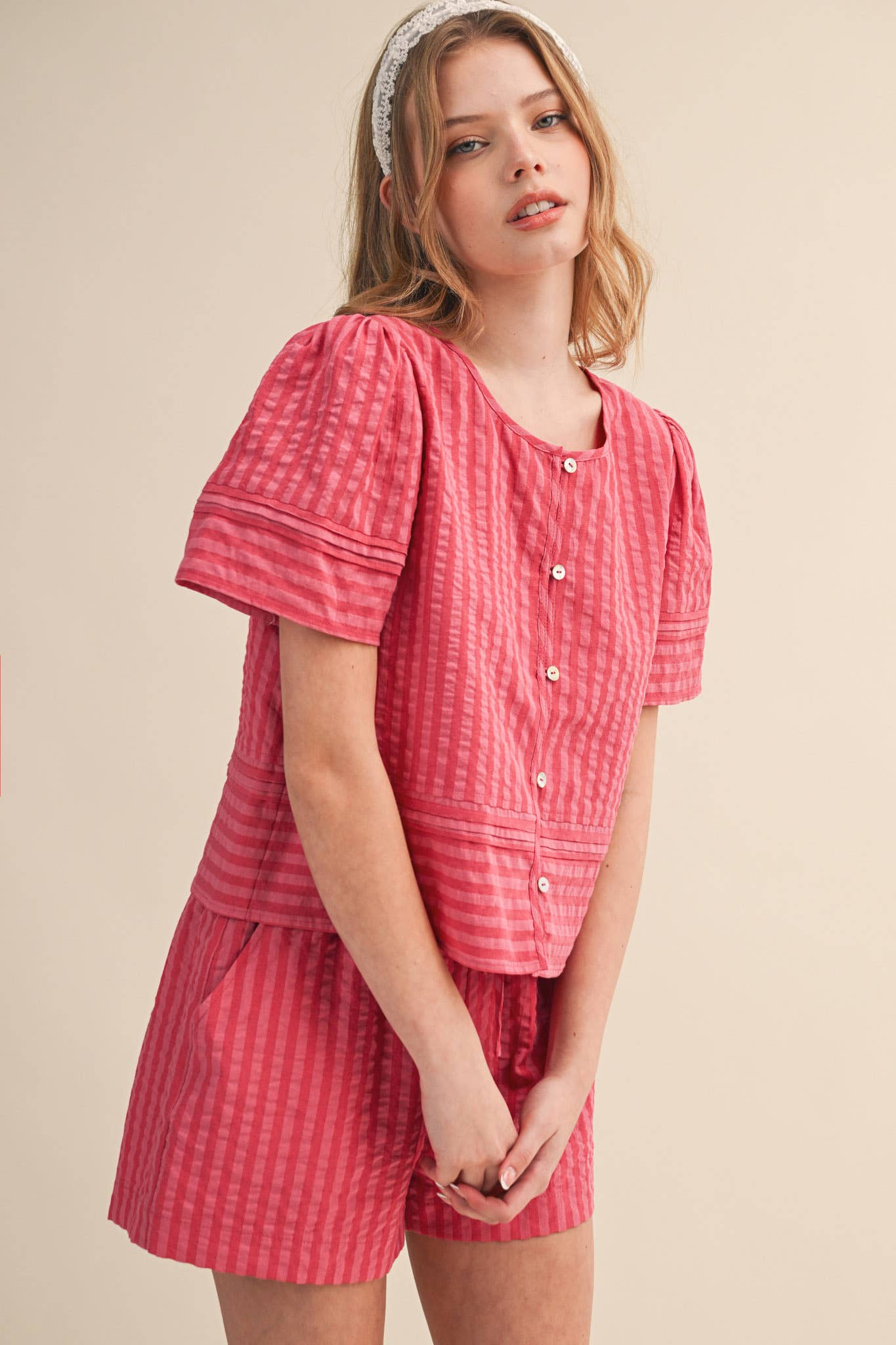 STRIPED BUTTON UP TOP AND SHORTS SET MPST4488: BLUE SAGE STRIPE / M