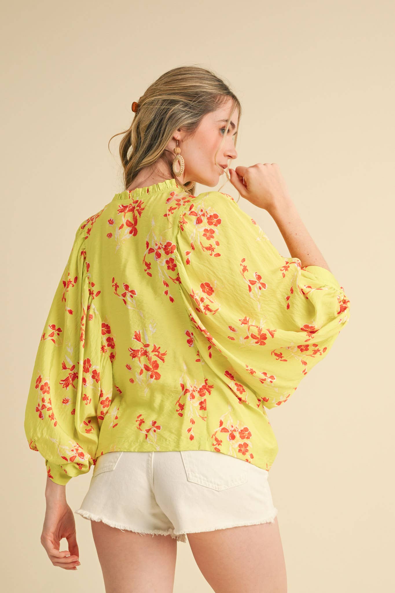 EXCLUSIVE PRINT FLORAL DOLMAN SLEEVE BLOUSE MTP3871: Electric Blue Floral / L