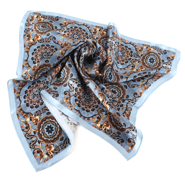 S25061 100% Silk Square Scarf (21"x21"): 02 CRM/GRN/YLW