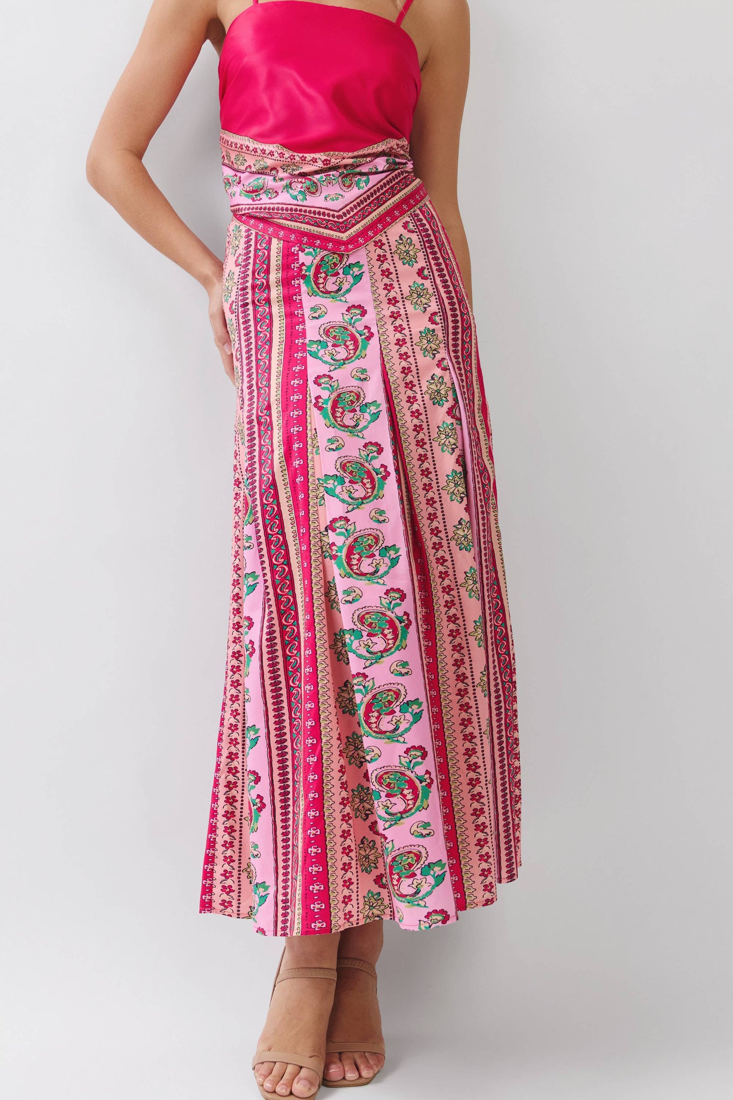 CS4057-Border Print Side Zipper Maxi Skirt: Fuchsia / S