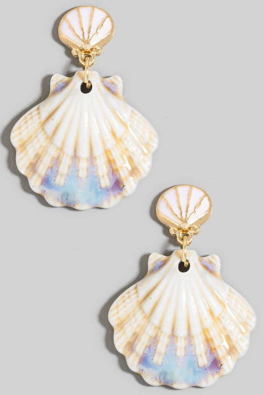Double Clam Shell Dangle Earrings: GDWHT