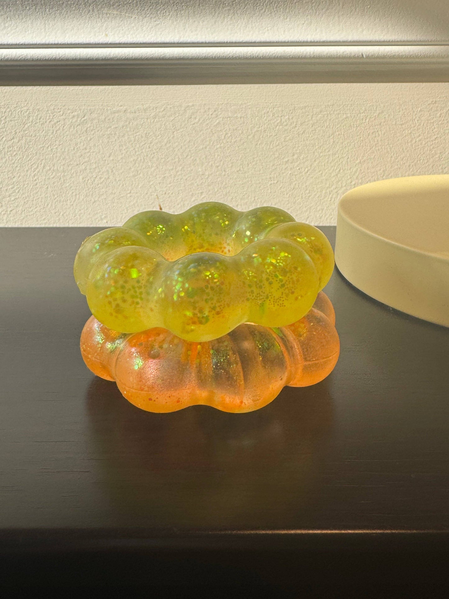Feelzies™ Air Soft Squishy Bracelet: Bubblegum Glow