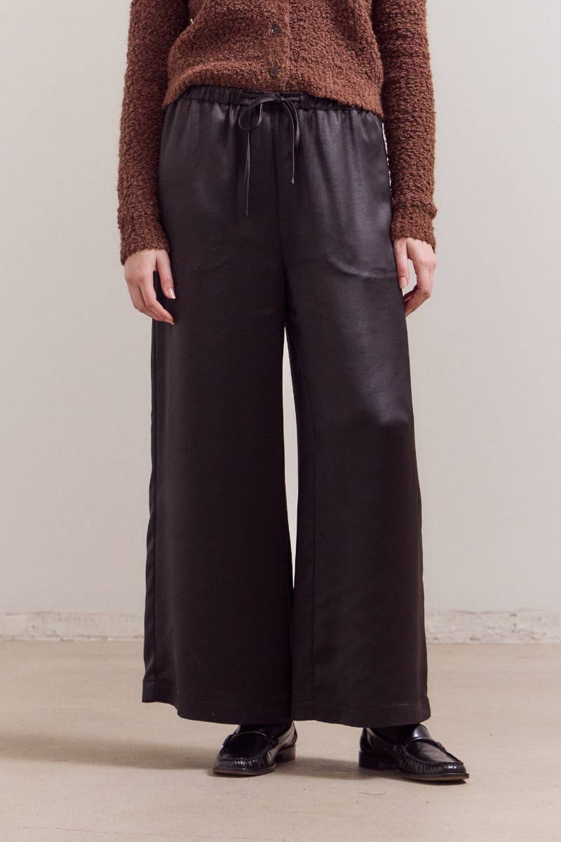 50698 - BANDING WAIST WIDE SATIN PANTS: CREAM / Contemporary / SMALL