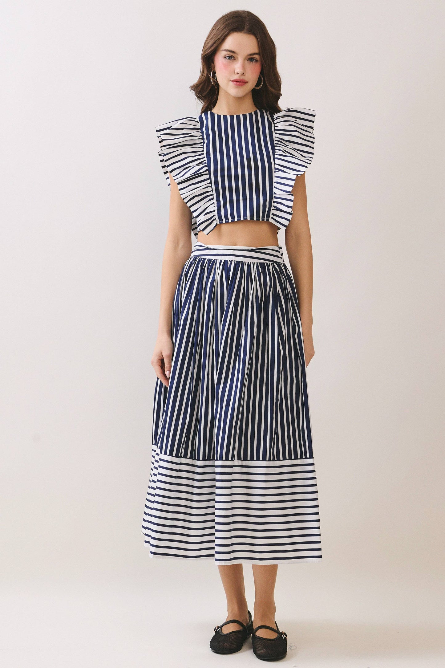 CT9802-Striped Bold Flutter Ruffle Sleeves Cropped Top: NAVY / L