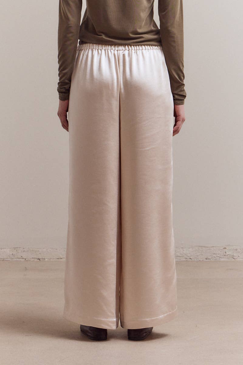 50698 - BANDING WAIST WIDE SATIN PANTS: CREAM / Contemporary / LARGE