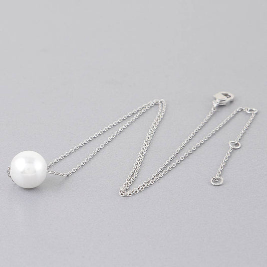Classic Pearl Pendant Necklace: SCR