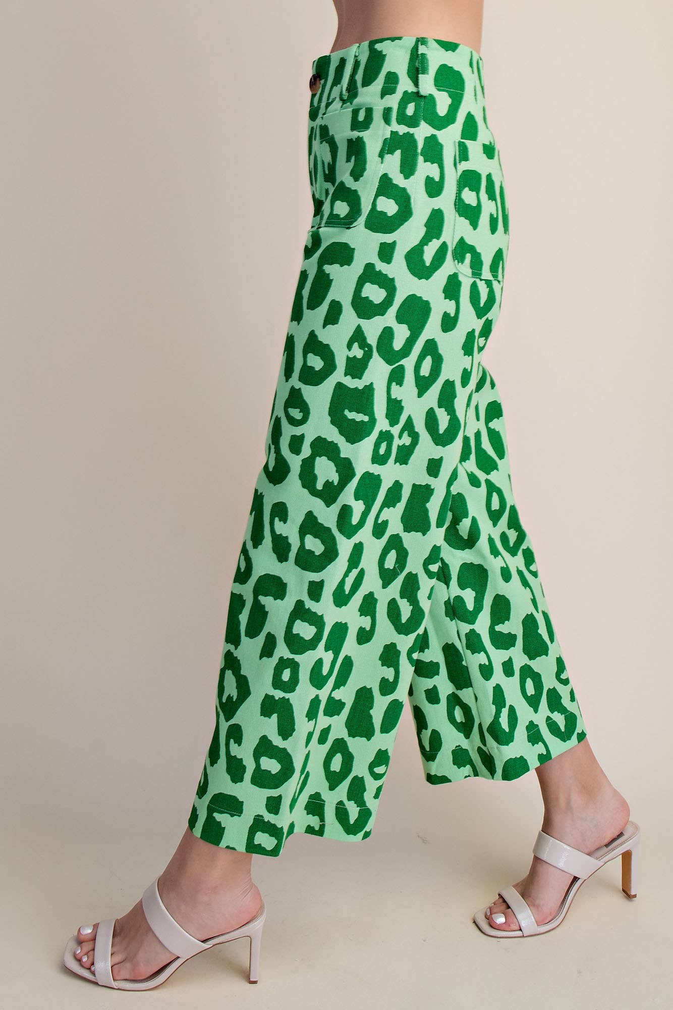 Colette Cropped Wide-Leg Neon Leopard Pants: Pink / L