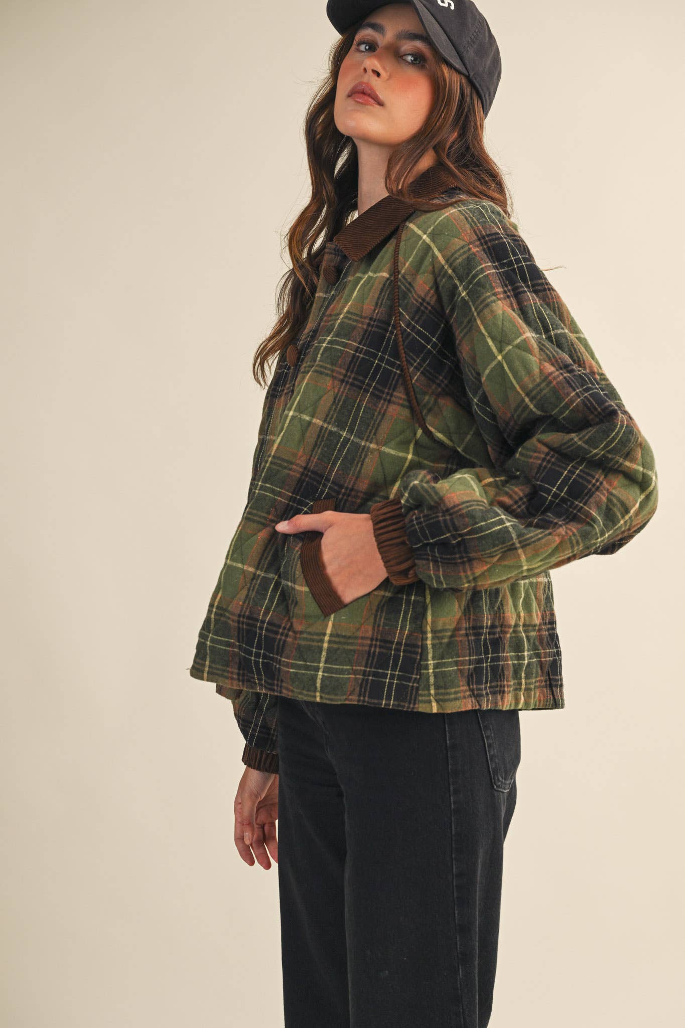 PLAID QUILTED JACKET WITH CONTRAST CORDUROY DETAIL MJK4115: Olive Multi Plaid / M