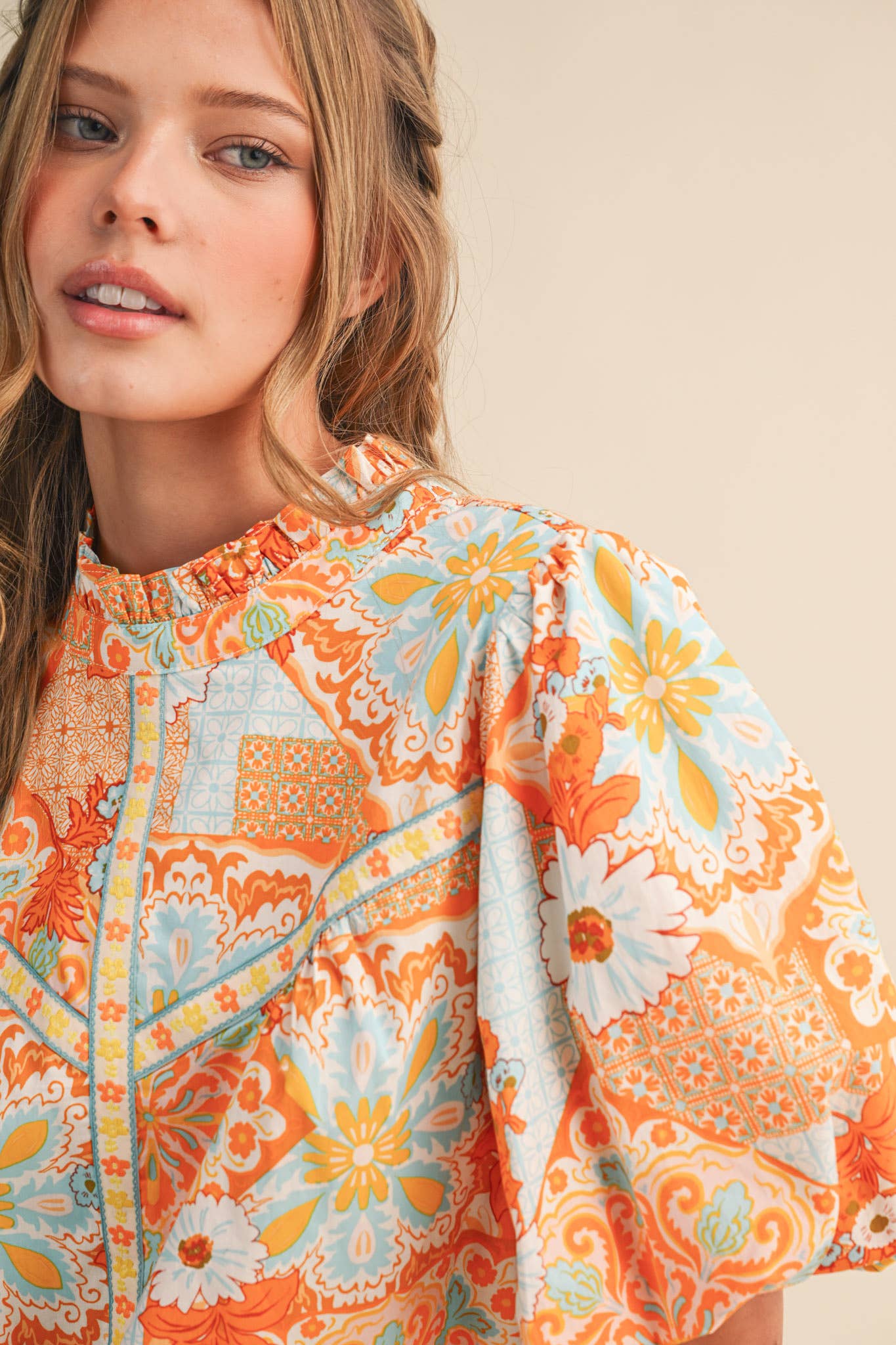 EXCLUSIVE FLORAL PRINT EMBROIDERY TRIM TOP MTP4610: ORANGE MULTI PAISLEY / L